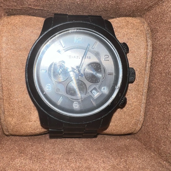 Black Michael Khors Watch - Picture 2 of 11
